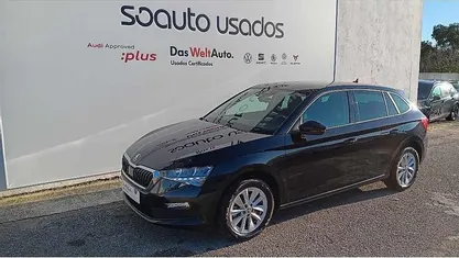 Preto metalizado Usado 2020 Skoda Scala Ambition Citadino | € 13.950 (Preço justo)