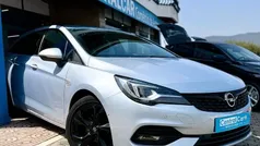 Cinzento Usado 2020 Opel Astra Ultimate Carrinha | € 15.950 (Preço justo)