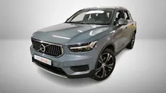 Cinza Usado 2020 Volvo XC40 Inscription SUV | € 26.490 (Preço justo)