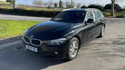 Usado BMW 318 143 HP (105 kW) 2014 Preto Sedan