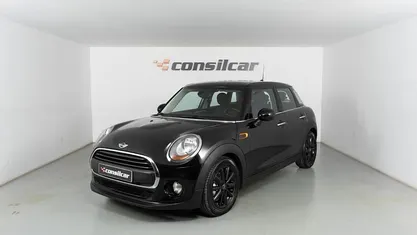 Preto Usado 2016 Mini ONE Citadino | € 11.980 (Preço justo)