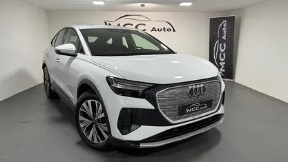 Usado Audi Q4 e-tron 125 kW (170 HP) 2023 SUV