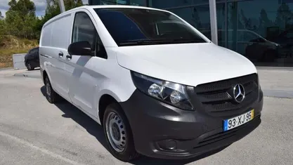 Branco Usado 2019 Mercedes Vito Van | € 19.900 (Bom preço)