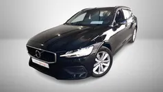 Preto Usado 2019 Volvo V60 Momentum Carrinha | € 16.990 (Preço justo)