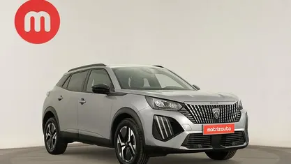 Cinzento Usado 2024 Peugeot 2008 Allure SUV | € 22.499 (Preço justo)