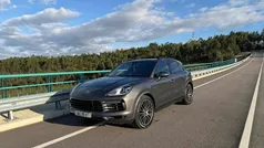 Cinzento Usado 2018 Porsche Cayenne SUV | € 59.000 (Preço justo)