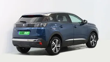 Usado Peugeot 3008 130 HP (95 kW) 2024 Azul SUV