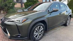 Verde Usado 2021 Lexus UX 300e SUV | € 31.500