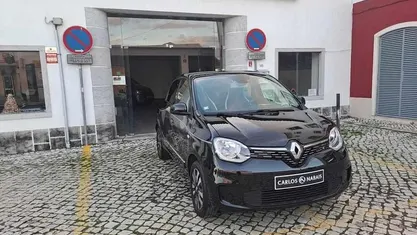 Preto Usado 2022 Renault Twingo Intens Citadino | € 12.990 (Preço justo)