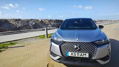Cinzento Usado 2020 DS Automobiles DS3 Crossback E-Tense SUV | € 17.500 (Preço justo)
