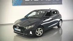 Cinza Usado 2021 Hyundai i20 Style | € 13.980 (Bom preço)