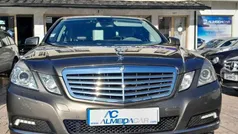 Outra Usado 2009 Mercedes E250 Elegance Sedan | € 14.990 (Preço justo)