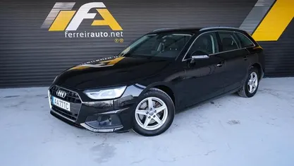 Preto Usado 2020 Audi A4 Advanced Carrinha | € 22.800 (Bom preço)