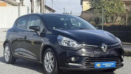 Usado Renault Clio IV 90 HP (66 kW) 2019 Preto
