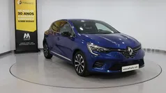 Azul Usado 2023 Renault Clio V | € 18.180 (Preço justo)