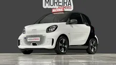 Branco Usado 2021 Smart ForTwo Electric Drive Passion Coupé | € 13.999 (Preço justo)