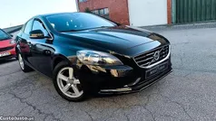 Preto Usado 2013 Volvo V40 Momentum Carrinha | € 10.900 (Preço justo)