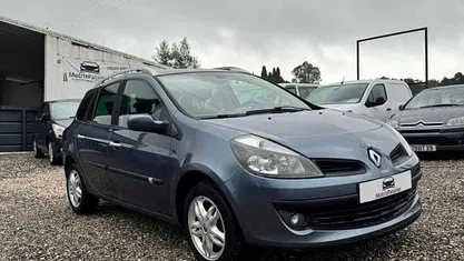 Usado Renault Clio II 85 HP (62 kW) 2008 Carrinha