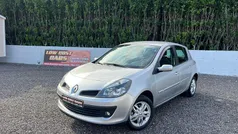 Usado 2006 Renault Clio II Dynamique Citadino | € 5.500 (Preço justo)