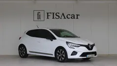 Branco Usado 2023 Renault Clio V LIMITED | € 17.400 (Preço justo)