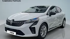 Branco Usado 2023 Renault Clio V | € 16.990 (Preço justo)