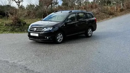Preto Usado 2016 Dacia Logan Sedan | € 8.000 (Preço justo)