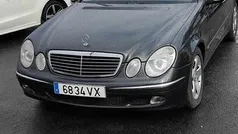 Cinzento Usado 2004 Mercedes E270 | € 9.850 (Preço justo)