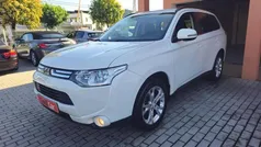 Branco Usado 2014 Mitsubishi Outlander SUV | € 14.500 (Preço justo)