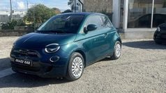 Verde Usado 2021 Fiat 500e Action | € 15.850 (Preço justo)