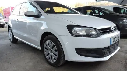 Branco Usado 2013 VW Polo Citadino | € 6.900 (Preço justo)