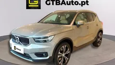 Cinzento Usado 2020 Volvo XC40 SUV | € 32.499 (Preço justo)