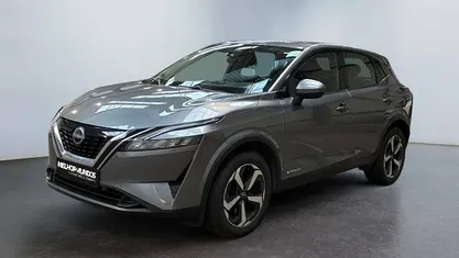 Cinza Usado 2023 Nissan Qashqai SUV | € 23.750 (Bom preço)
