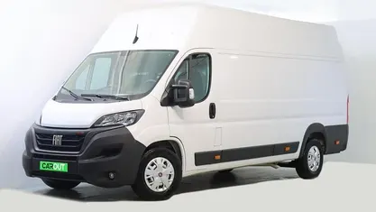 Usado Fiat Ducato 160 HP (117 kW) 2022 Branco Van