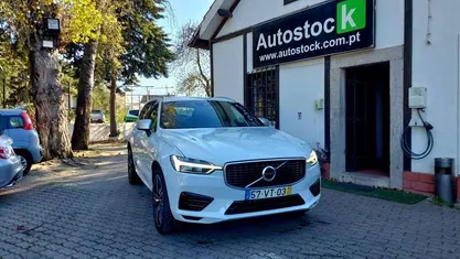 Branco Usado 2018 Volvo XC60 R-Design SUV | € 28.900 (Preço justo)