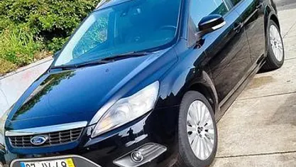 Usado Ford Focus 90 HP (66 kW) 2010 Preto Carrinha