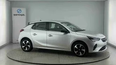 Cinzento Usado 2023 Opel Corsa-e Elegance Citadino | € 21.490 (Bom preço)