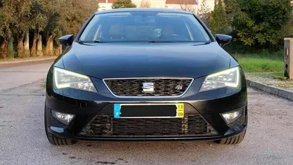 Usado Seat Leon 150 HP (110 kW) 2013 Preto Citadino