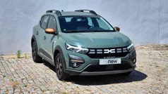 Verde Usado 2024 Dacia Sandero Citadino | € 18.250 (Preço justo)