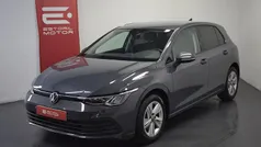 Cinza Usado 2024 VW Golf VIII Life | € 28.500 (Preço justo)