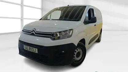 Branco Usado 2021 Citroën Berlingo Monovolume | € 15.400 (Preço justo)