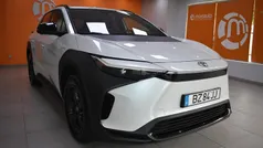 Branco Usado 2023 Toyota bZ4X SUV | € 34.900 (Preço justo)