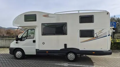 Usado 2003 Fiat Ducato Van | € 24.897 (Bom preço)