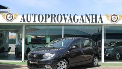 Usado Dacia Sandero Comfort 95 HP (69 kW) 2020 Cinza Citadino