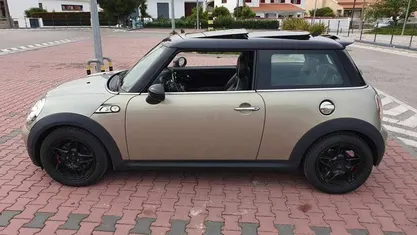Cinzento Usado 2007 Mini Cooper S Hatch Citadino | € 7.500 (Bom preço)