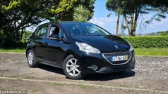 Usado 2013 Peugeot 208 Access Citadino | € 7.950 (Preço justo)
