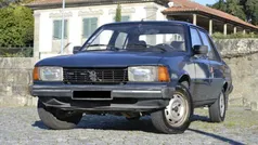 Azul Usado 1983 Peugeot 305 | € 1.499