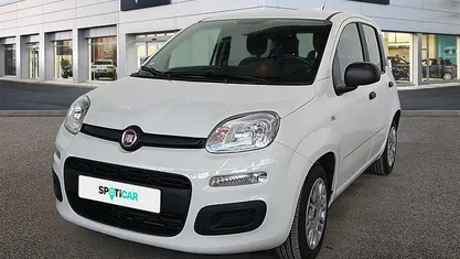 Usado Fiat Panda Red 70 HP (51 kW) 2022 Branco Citadino