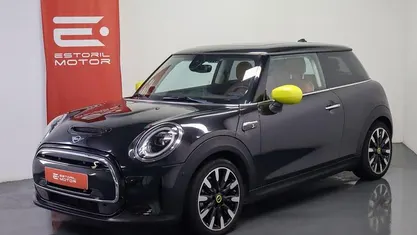 Usado Mini Cooper 135 kW (184 HP) 2022 Preto Citadino