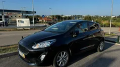 Cinza Usado 2018 Ford Fiesta Titanium Citadino | € 11.980 (Preço justo)