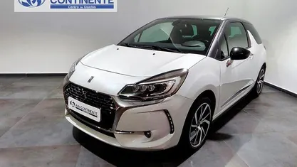 Branco Usado 2019 DS Automobiles DS3 So Chic Citadino | € 14.450 (Preço justo)